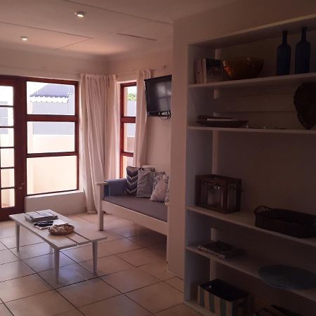 Mclaren Self Catering Gansbaai Exterior foto