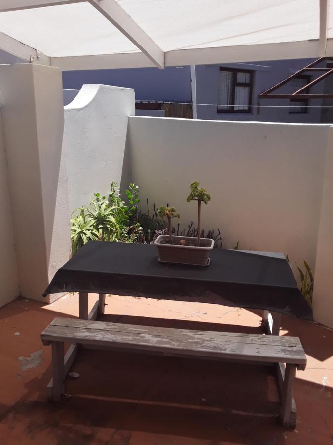 Mclaren Self Catering Gansbaai Exterior foto