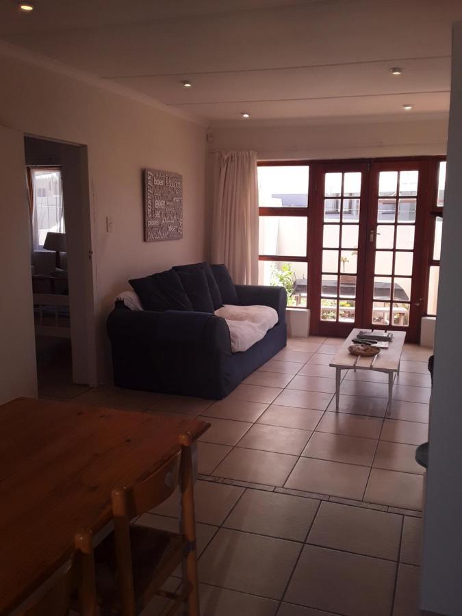 Mclaren Self Catering Gansbaai Exterior foto