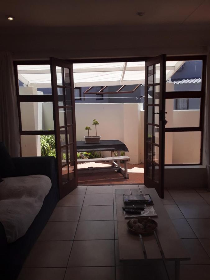 Mclaren Self Catering Gansbaai Exterior foto